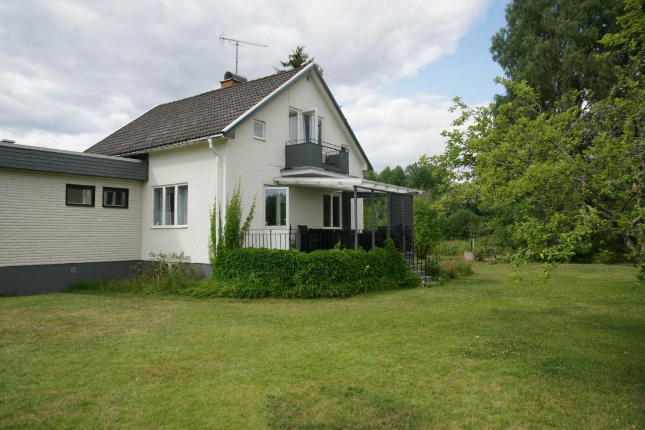 Bjoerkholm - Villa In Målilla Екстериор снимка