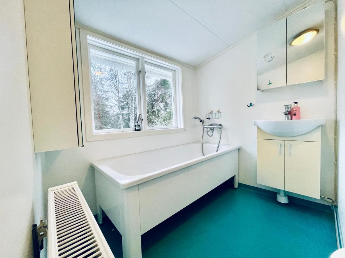Bjoerkholm - Villa In Målilla Екстериор снимка